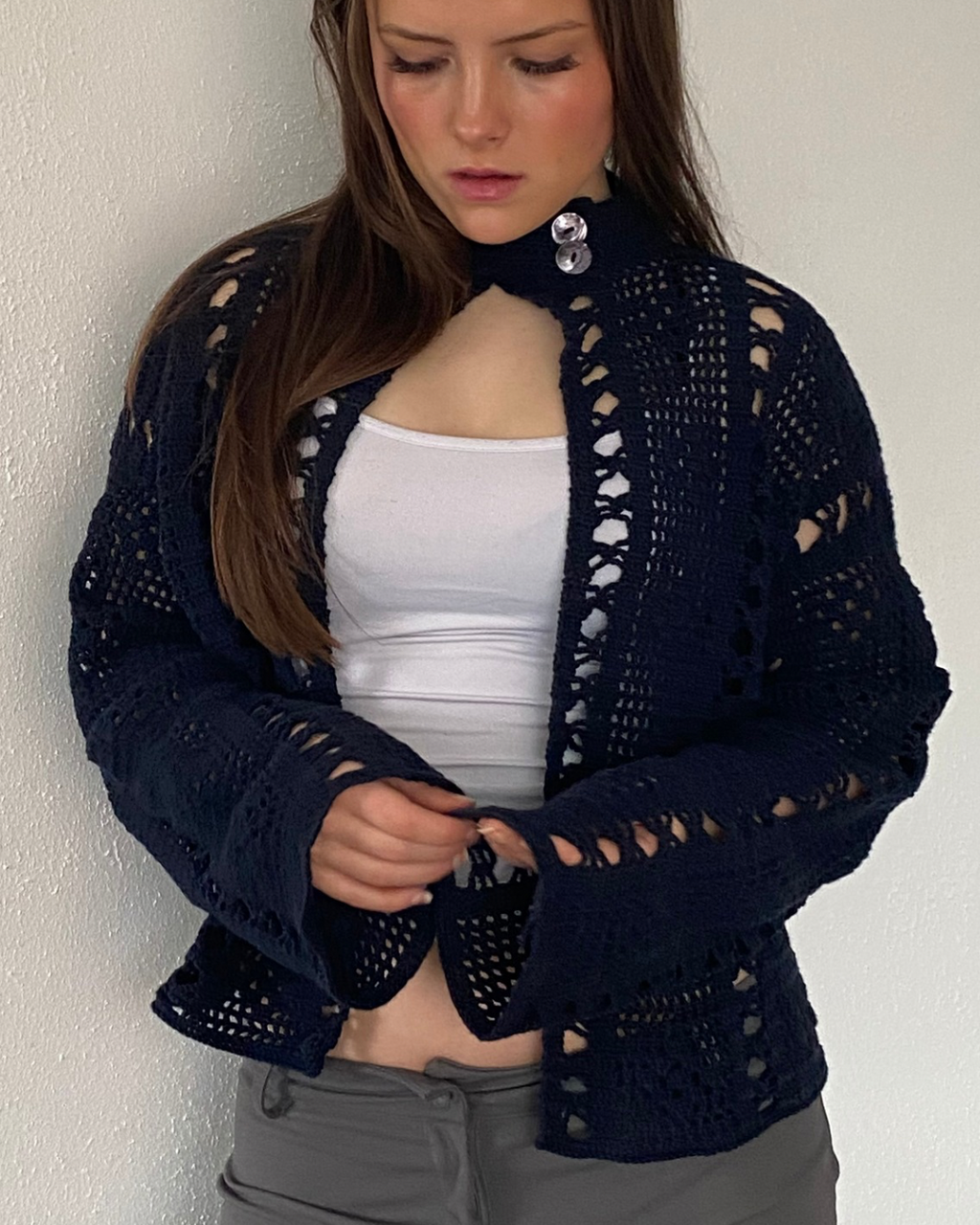 The Abalone Cardigan (English)