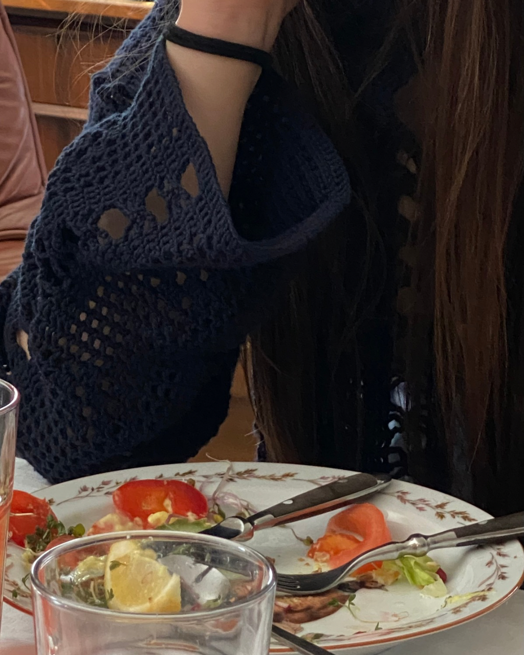 The Abalone Cardigan (English)